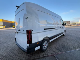 Renault Master 2026 - Red Edition E-TECH L3H2 NIEUW/ VOORRAAD / 22kW boardlader zdjecie 3