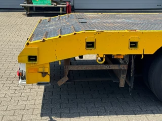 Broshuis N/A 2008 - Semi Dieplader 6 mtr uitschuifbaar / stuur-as / lift-as / APK image 12