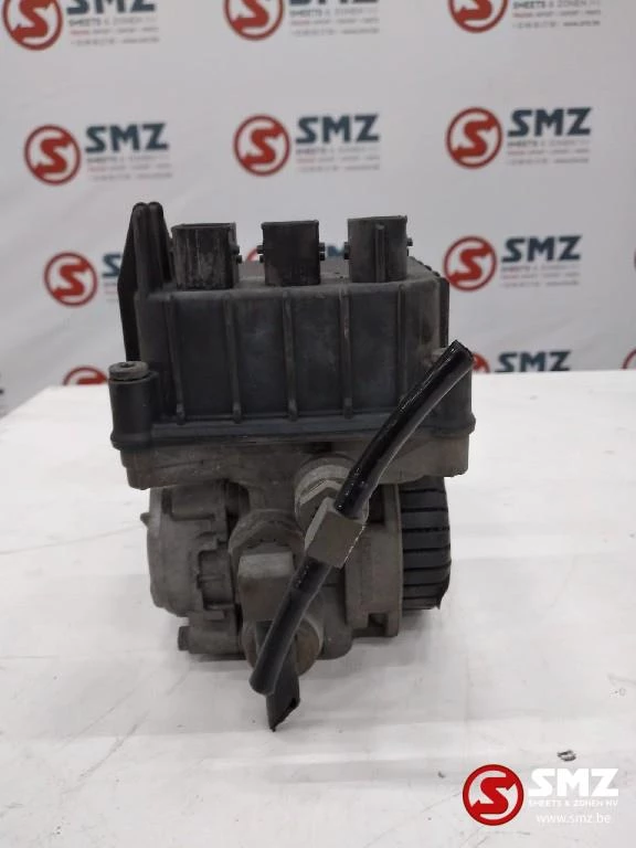 DAF - Occ Abs modulator vooras DAF XF106 zdjęcie 1