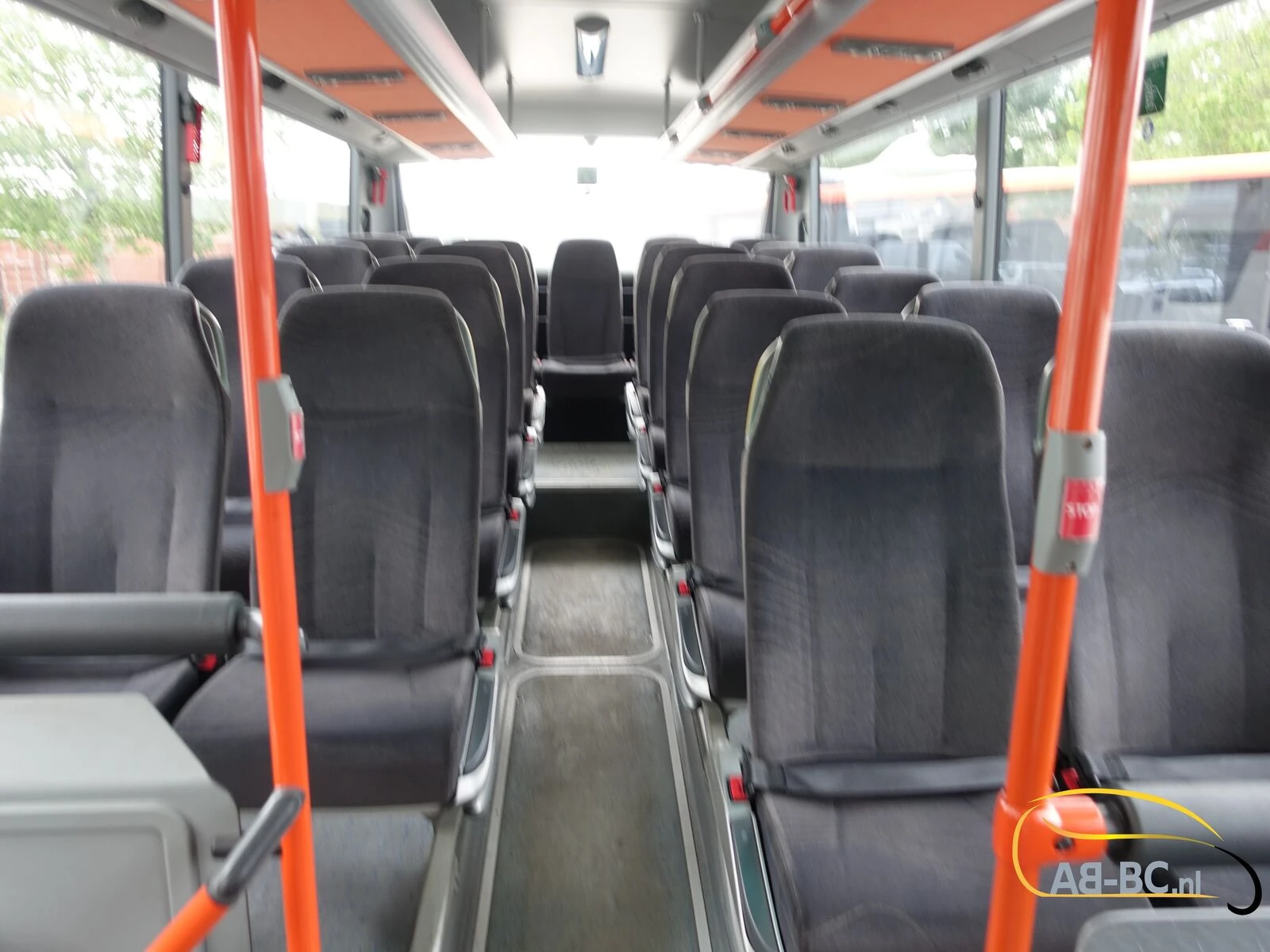 Mercedes-Benz Intouro 49 Seats Liftbus EURO 6 2016 image 84