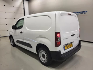 Peugeot Partner 2021 - 1.2PureTech 111pk Benzine! image 14