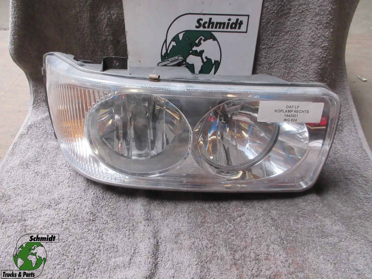 DAF - 1442500 // 1442501 // KOPLAMP DAF LF 45 LINKS & RECHTS EURO 5 afbeelding 1