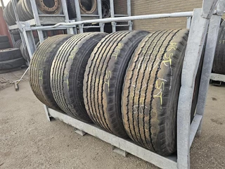 BRIDGESTONE R 164 \ TRAILERBAND | 425/65 R 22.5| 4 STUKS | 12-12-8-5 MM PROFIEL| 2010 - N/A image 1
