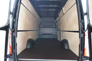 Mercedes-Benz Sprinter 2024 - 317CDI 170PK L3H2 RWD Automaat Bumpers in de kleur obrazek 10