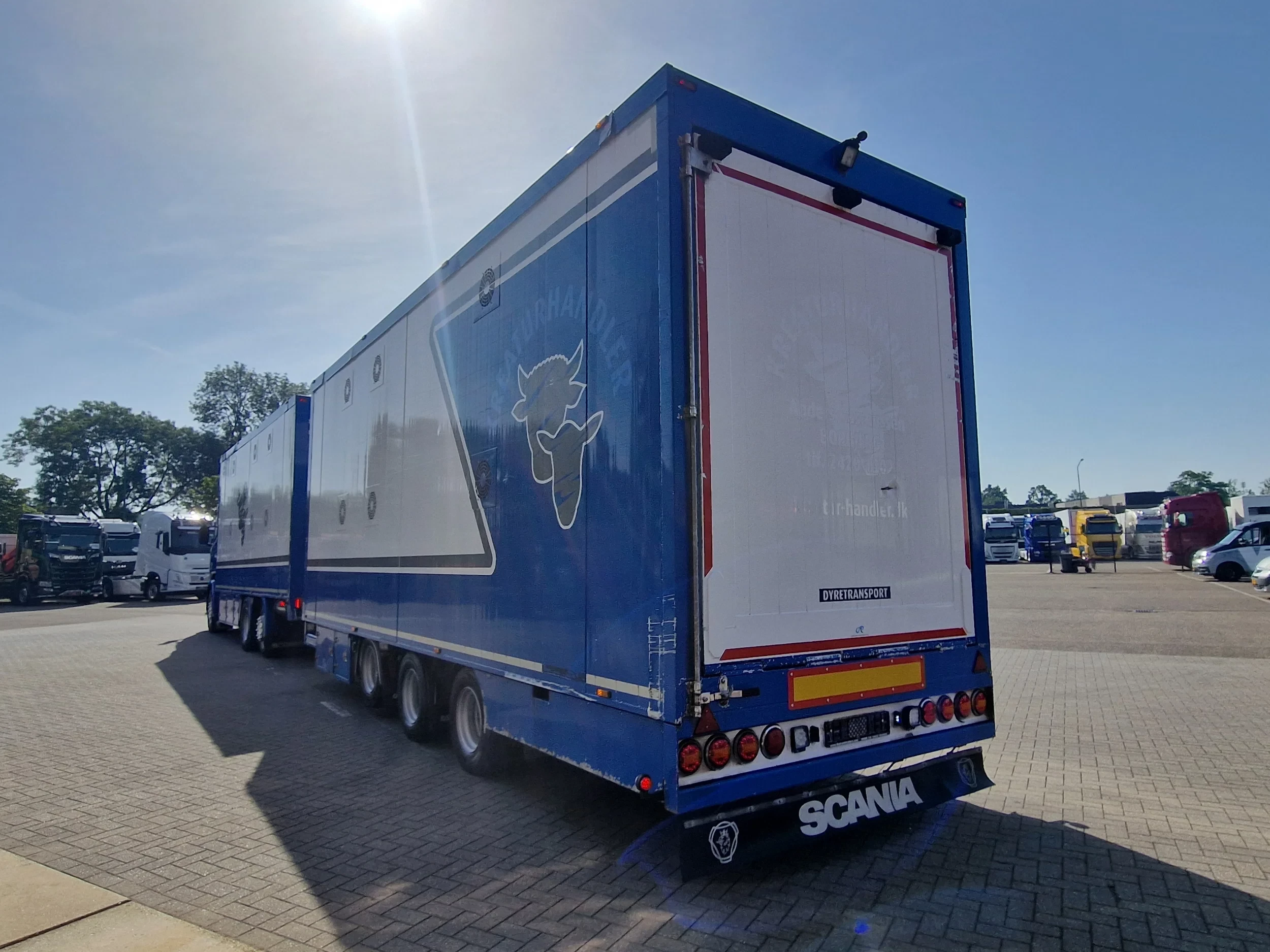 Scania R 2016 - R520 V8 6x2*4 - Livestock Ravenhorst 2 deck + GS Meppel/Ravenhorst 2 deck trailer - Water & Ventilation Bild 6