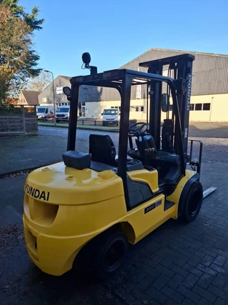 Hyundai N/A 2010 - 33D-7E Heftruck immagine 4