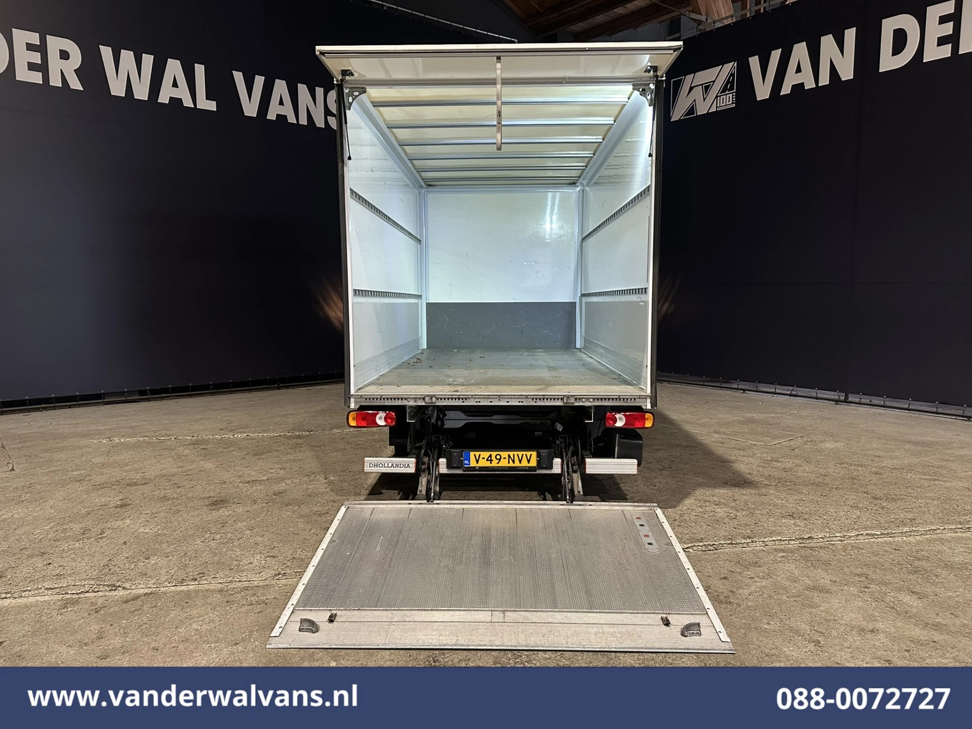 Citroën Jumper 2022 - 2.2 BlueHDi 141pk Bakwagen 436cm Lang Laadklep Euro6 Airco | 1115kg laadvermogen | Cruisecontrol Bild 3