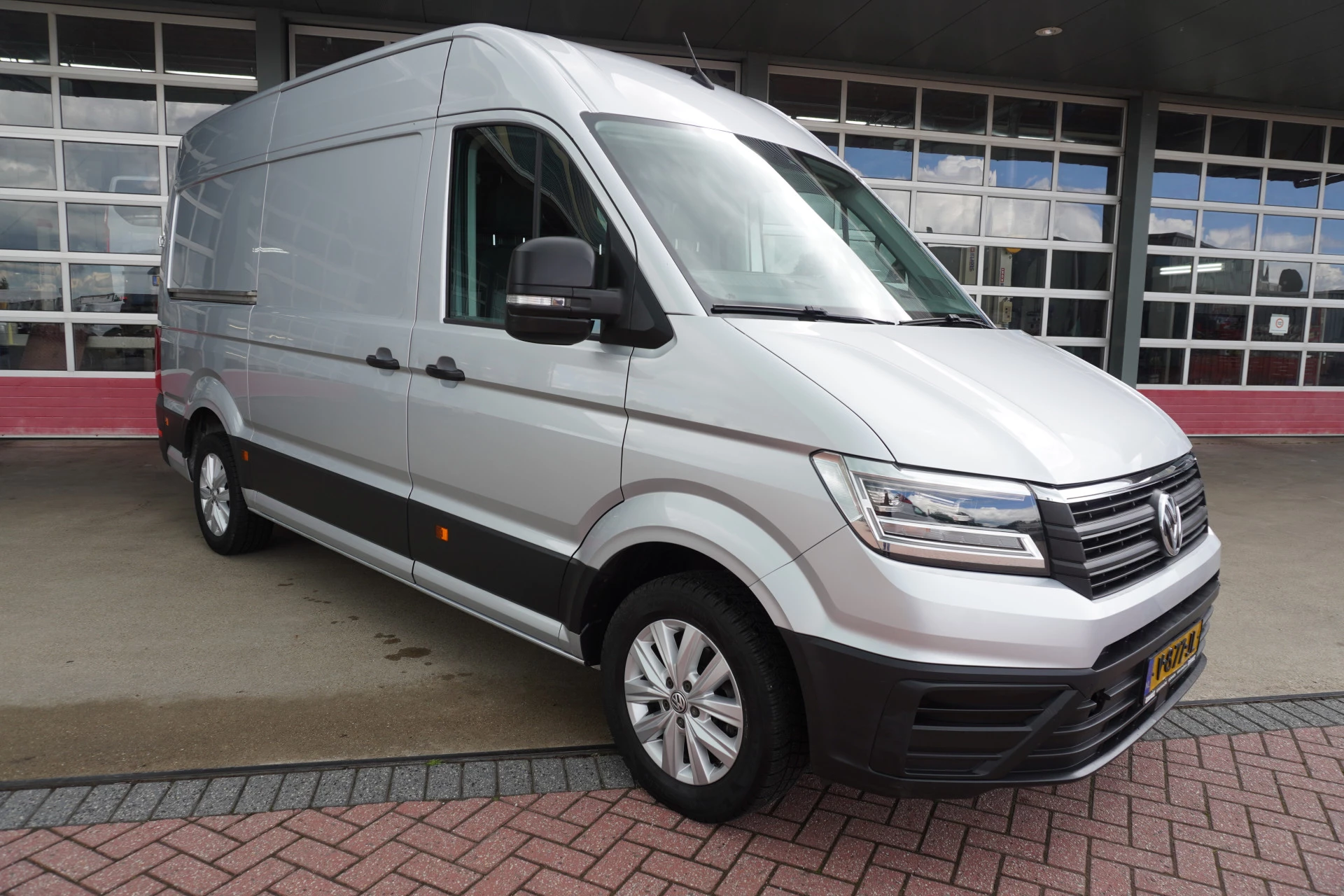 Volkswagen Crafter 2017 - 35 2.0 TDI 141PK L3H3 obrázek 1