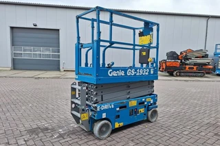 Genie 2021 - GS1932 E-Drive Several In Stock, 8m Working Height imagen 2 miniatura