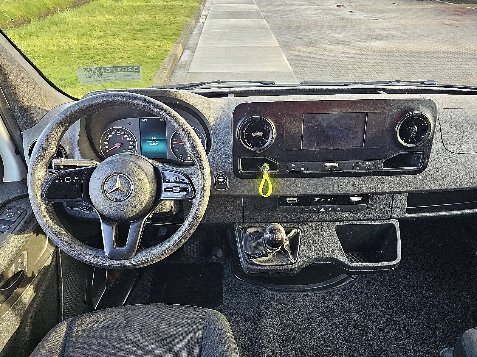 Mercedes-Benz Sprinter 2018 - 214 image 8