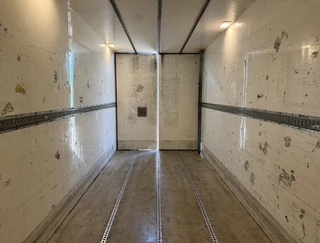 Volvo FH 2019 - 13.500 I-PARK COOL TRS COOLING ISOLATED BOX TAIL LIFT BURG TRAILER TOP CONDITION NL-COMBI image 22