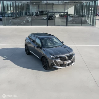 Peugeot 2008 2021 - 1.2 PureTech GT Pack | 45187 kM bild 13