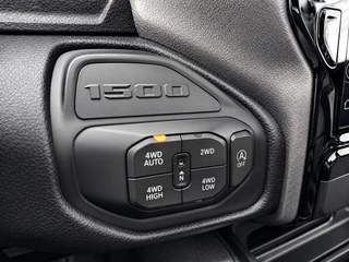 Dodge Ram 1500 2023 - 5.7 V8 4x4 Crew Cab Laramie GT | Virtual cockpit | Panoramadak | Trekhaak 13-polig | LPG | BORLA uitlaatsysteem | obrazek 22