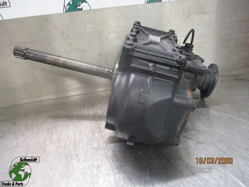 MAN - 81.38100-6806 // 81.38100-98 06 EURO 6 PTO POMP obrázek 1