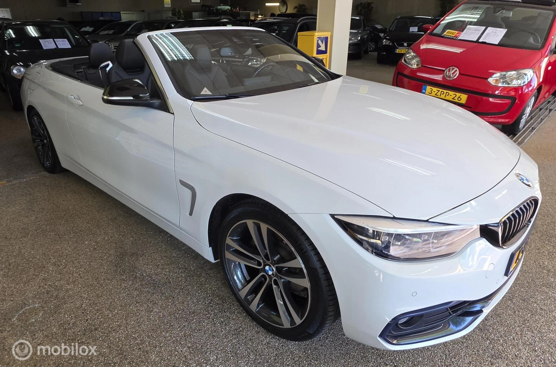 BMW 4 Serie 2020 - Cabrio 420i High Executive Edition afbeelding 13