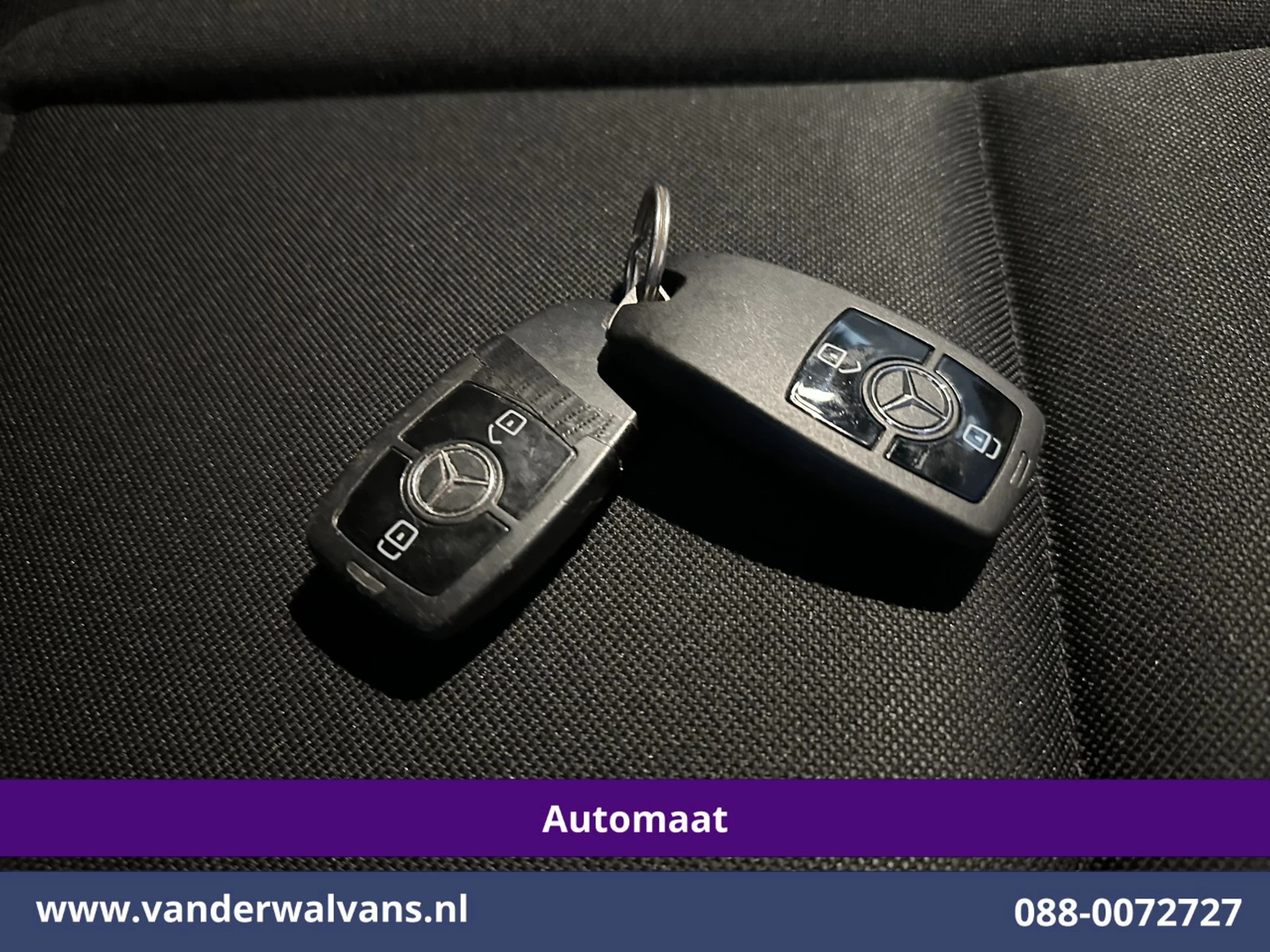 Mercedes-Benz Sprinter 2020 - 214 CDI 143pk 9G-Tronic Automaat L2H2 Euro6 Airco | Camera | Navigatie | Apple Carplay | Chauffeursstoel image 24