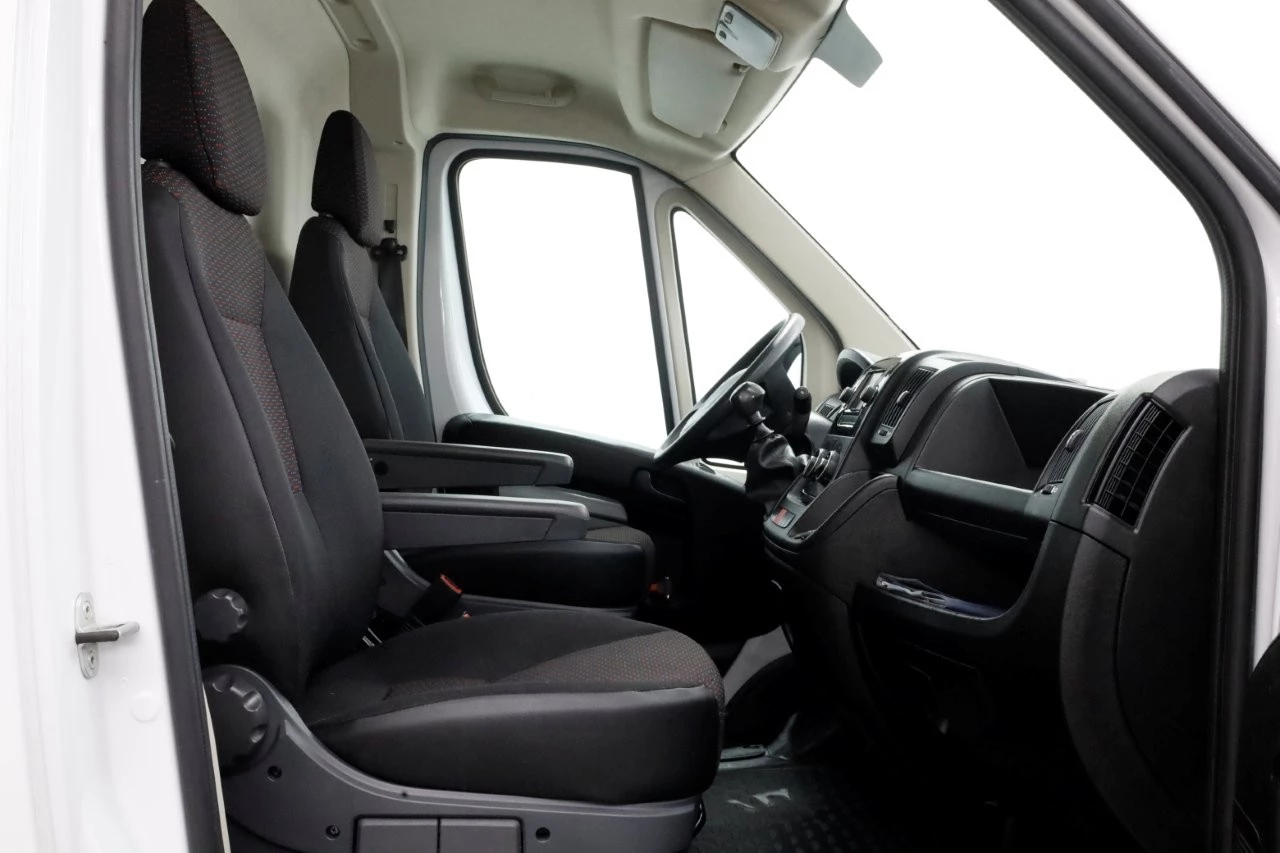 Peugeot Boxer 2021 - 335 2.2 BlueHDi 140pk L2H1 Premium Airco/Navi/2x Schuifdeur 04-2021 zdjęcie 3