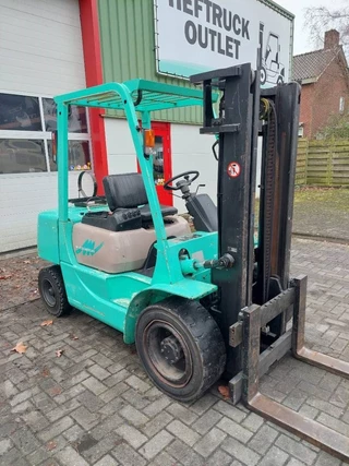 Mitsubishi N/A 1995 - FG30T Heftruck obrazek 6