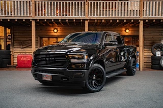 Dodge Ram 1500 2024 - 5.7 V8 Laramie Night immagine 1