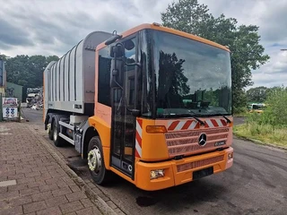 Mercedes-Benz Econic 2628 2004 image 3 thumbnail