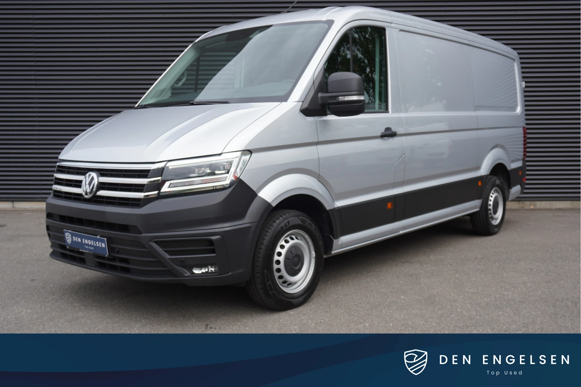 Volkswagen Crafter 2023 - 180pk Automaat LED Apple Carplay ACC Cruise control Camera Parkeersensoren Climate control Stoelverwarming 2 Zits afbeelding 1