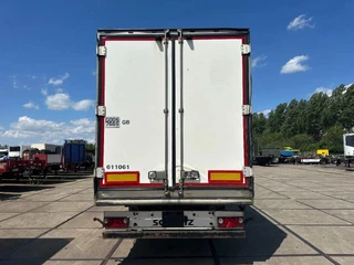 Schmitz Cargobull Schmitz Cargobull PRICES FROM €6950 TO €8950 2012 - N/A obrazek 12