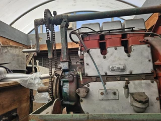 LISTER 15 HP OLD SHIPS DIESEL ENGINE WITH REVERSING CLUTCH 1945 - N/A image 2