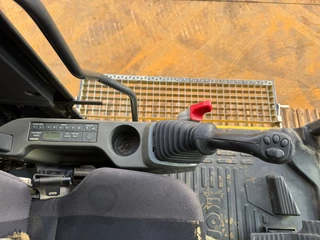 Komatsu PC240LC-10 2015 - N/A obrazek 22