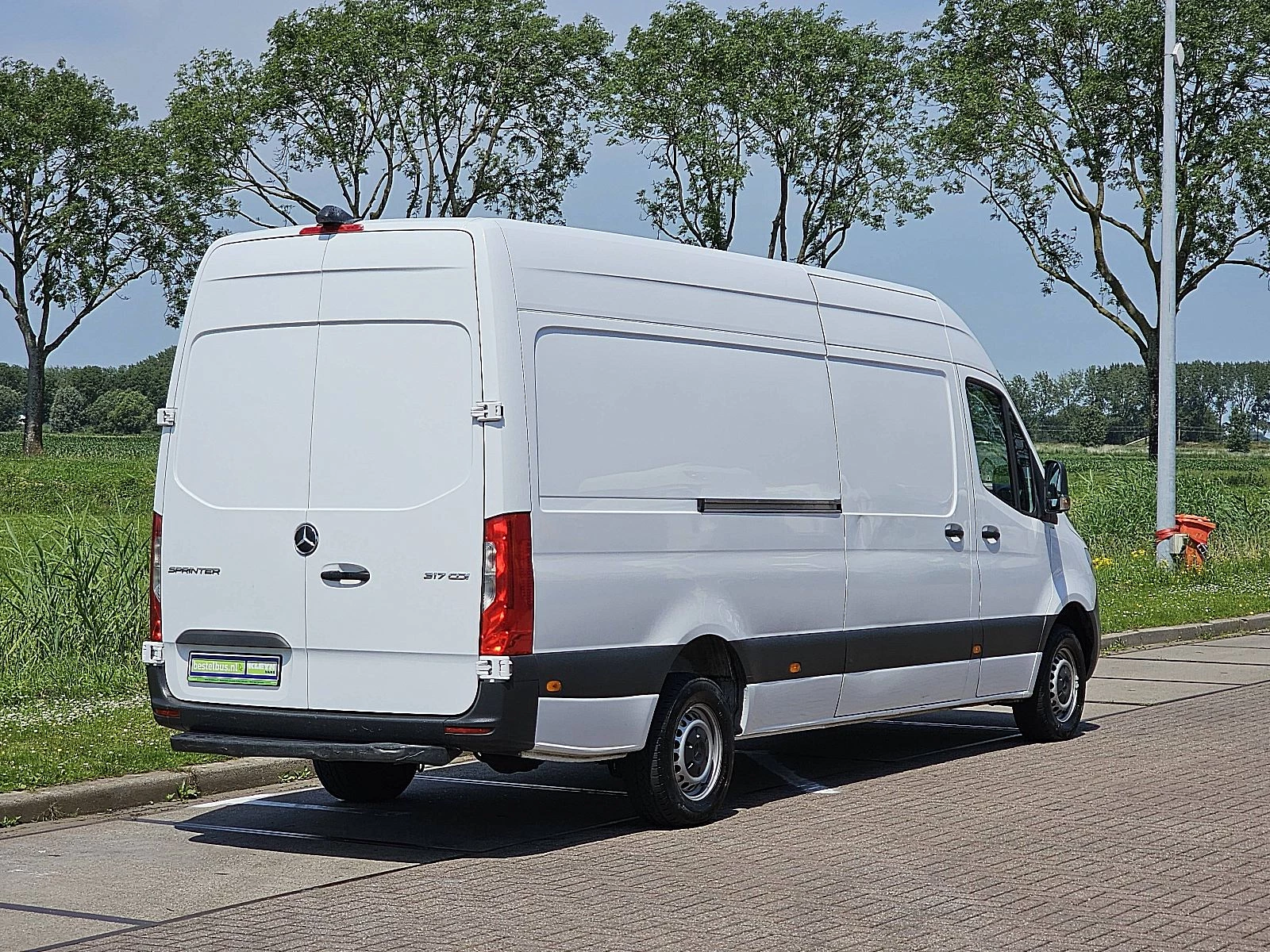 Mercedes-Benz Sprinter 2022 - 317 obrázek 3