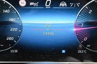 Mercedes-Benz V-Class 2024 - 300d 4-Matic Exclusive AMG L3 DC zdjecie 27