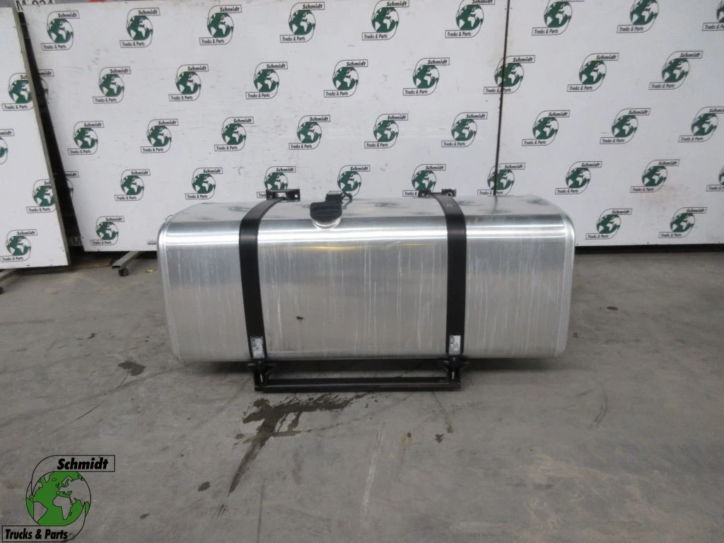 BMC - 57RS317225 600 LITER DIESELTANK BMC 1846 TGR EURO 6 MODEL 2022 image 1