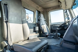 Iveco Stralis 2008 - 310- E5 + HMF 1110 K2 image 13