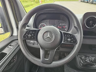 Mercedes-Benz Sprinter 2021 - 211 image 11