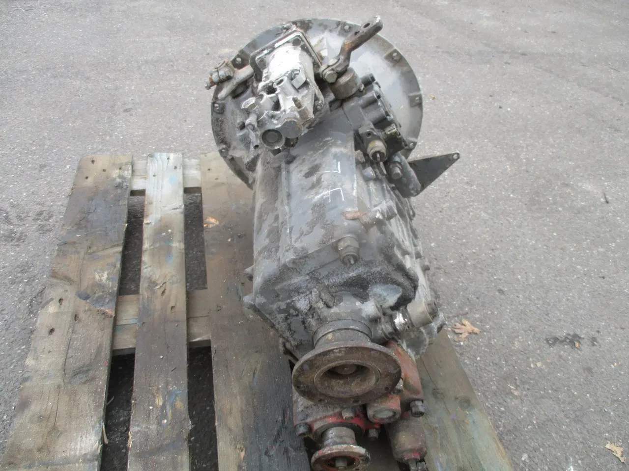 ZF - Gearbox ZF , 8 pieces in stock zdjęcie 27