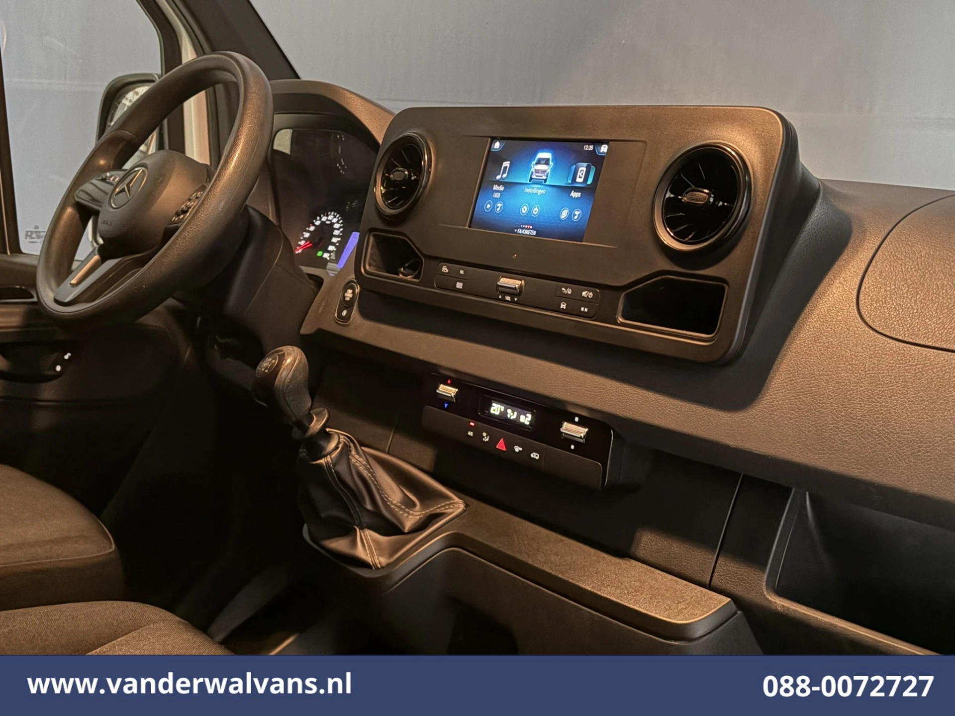 Mercedes-Benz Sprinter 2021 - 315 CDI 150pk L2H2 Euro6 Airco | Camera | Apple Carplay | Android Auto afbeelding 15