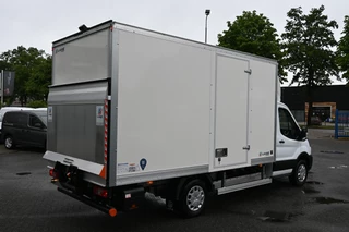 Ford E-Transit 2025 - 390L Trend Bakwagen met Dhollandia laadklep afbeelding 4