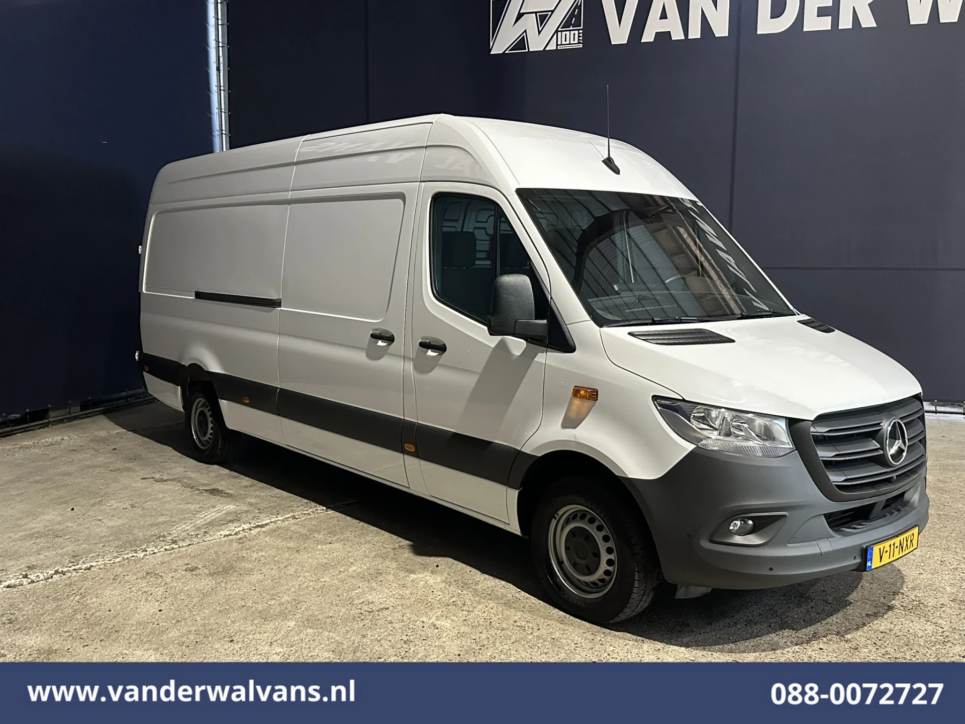 Mercedes-Benz Sprinter 2023 - 317 CDI 170pk L3H2 Euro6 Airco | 360 graden Camera | Navigatie | Apple Carplay | Cruisecontrol immagine 9