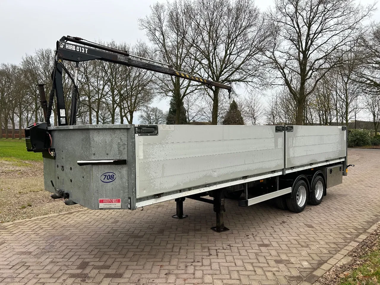 kuiper 2013 - Be oplegger 9 ton met luiken en kraan afbeelding 3