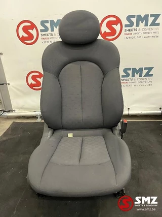 Mercedes-Benz N/A - Occ set interieur met zetels W209 Mercedes obrazek 19