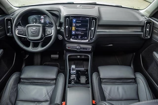 Volvo XC40 2023 - 1.5 T5 Plug-in hybrid Ultimate Dark, Pano, Leder imagen 13