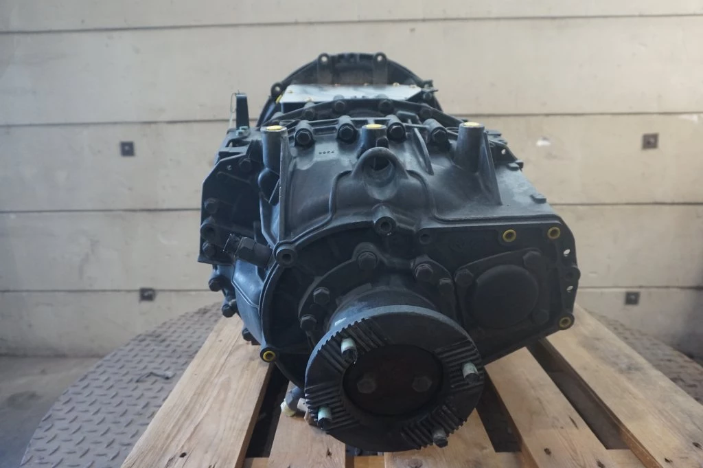 ZF 2015 - 12AS2330DD TGX 81.32004-6297 obrázek 4