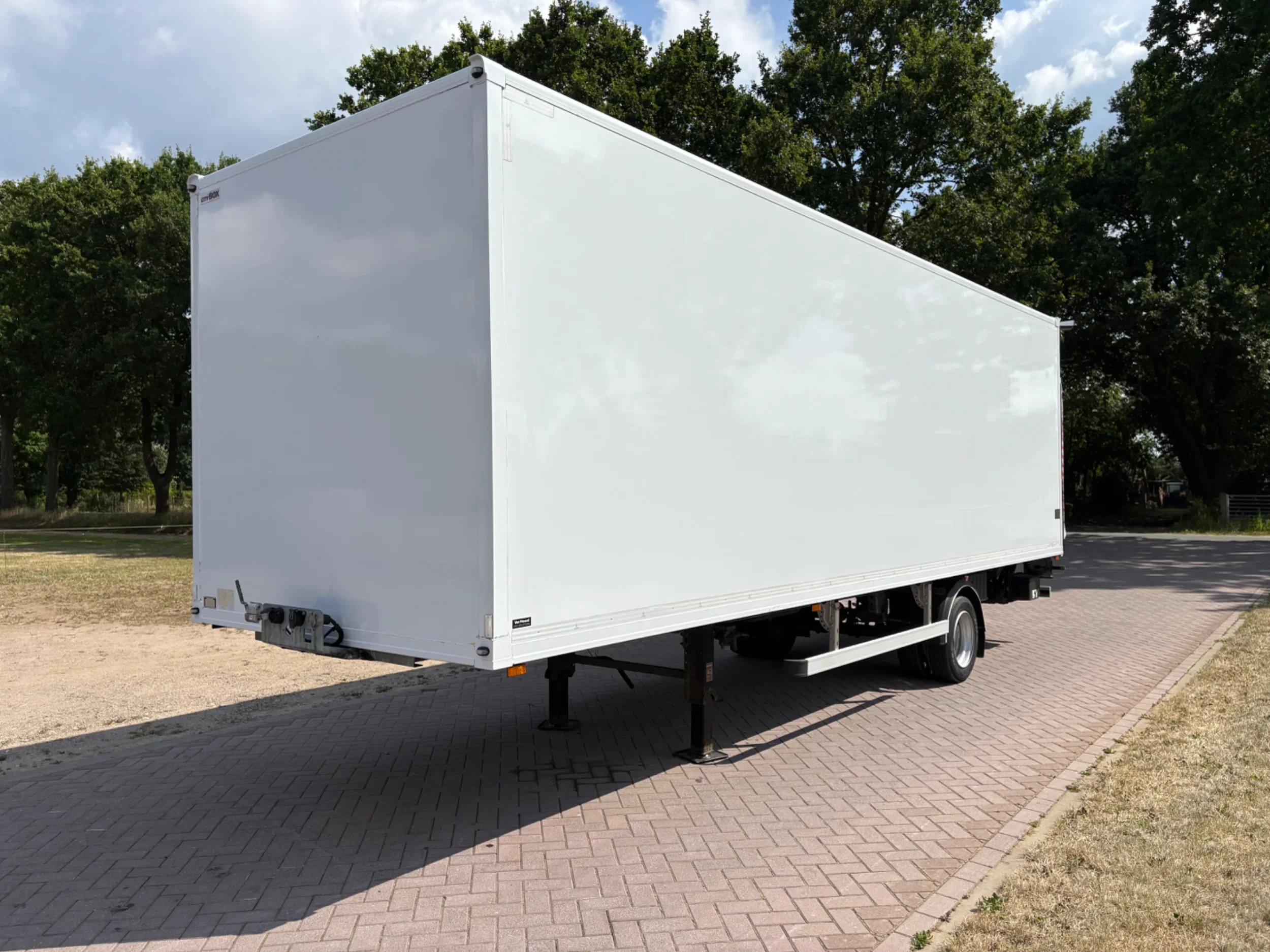 BE-Combi BU 7000 2020 - Be oplegger 7 ton met laadklep 750 kg afbeelding 7