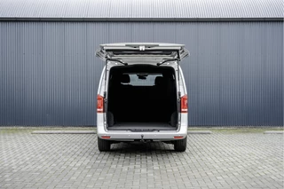 Mercedes-Benz Vito 2023 - 119 CDI | AMG Styling | ILS | Carplay | L+R Schuifdeur | Cruise | Camera afbeelding 10