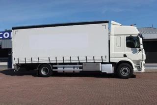 DAF 2500 2021 - CF 410 Schuifzeil + Dhollandia klep kg image 13