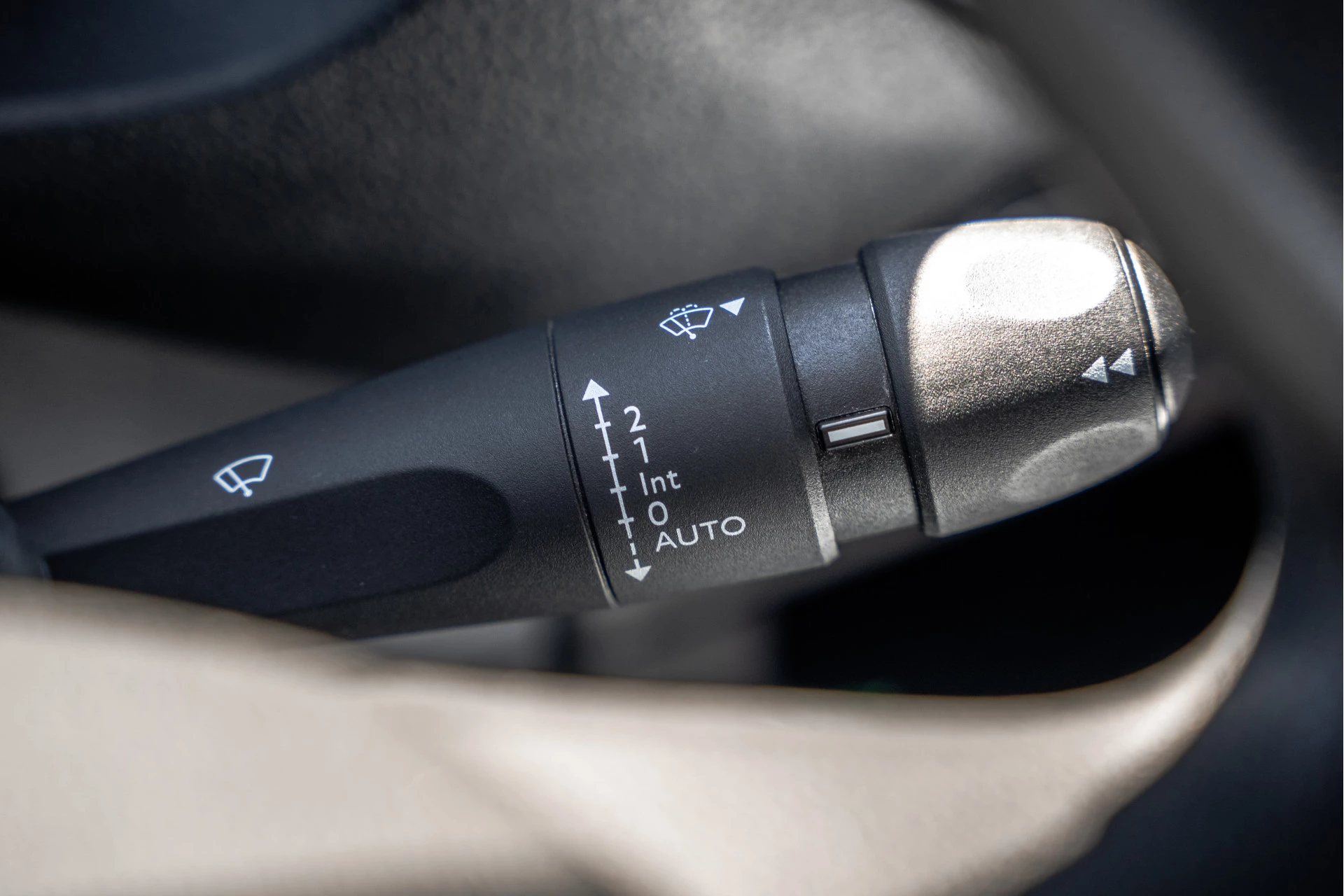 Opel Vivaro 2021 - 2.0 L2H1 | 150 PK | Cruise | Airco | Imperiaal | Trekhaak image 19