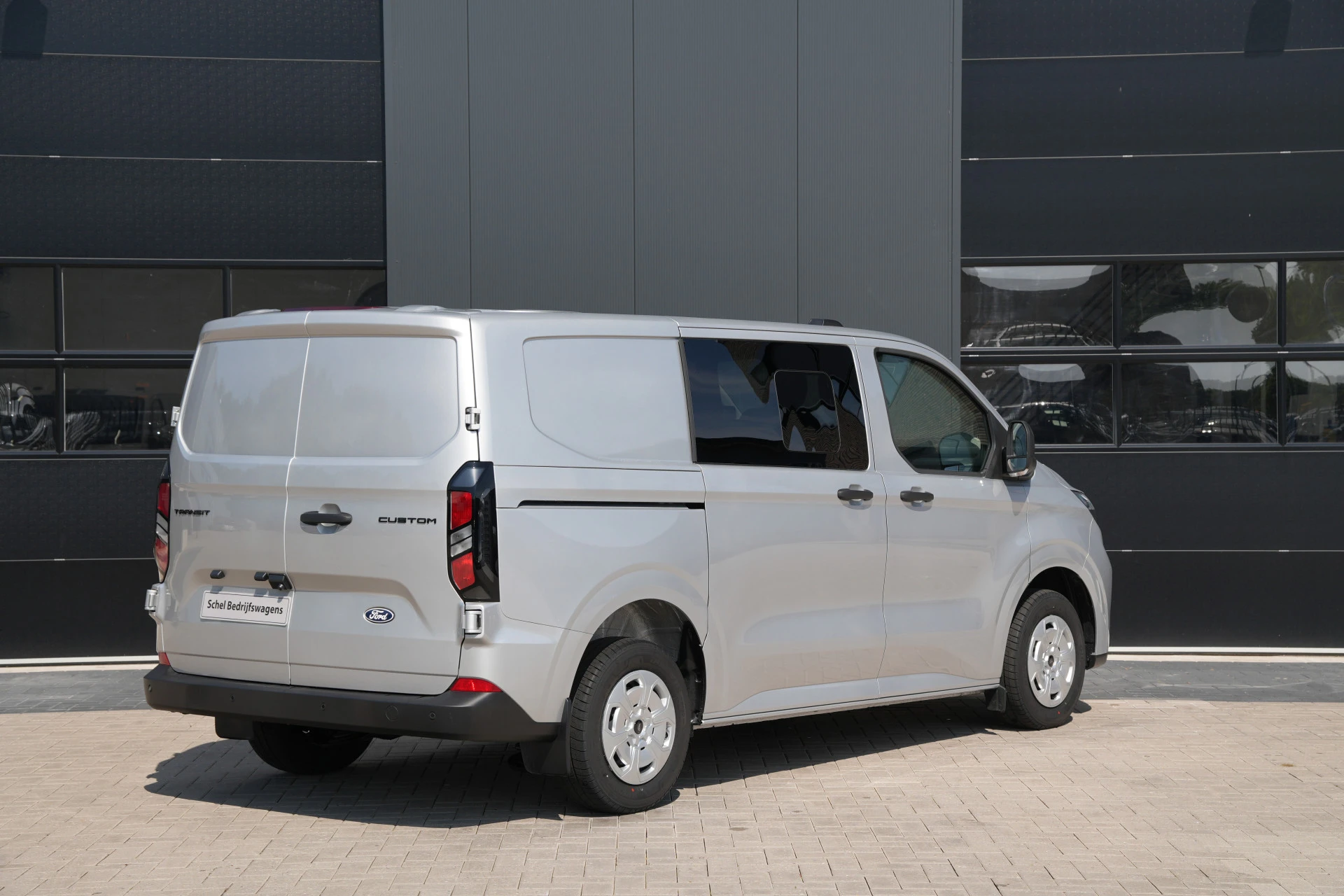 Ford Transit Custom 2025 - 320 2.0 TDCI L1H1 Trend DC 136pk - INCLUSIEF BPM - 2x Schuif - Stoel/stuurverwarming - Cruise - Navi - Camera - Rijklaar imagen 6