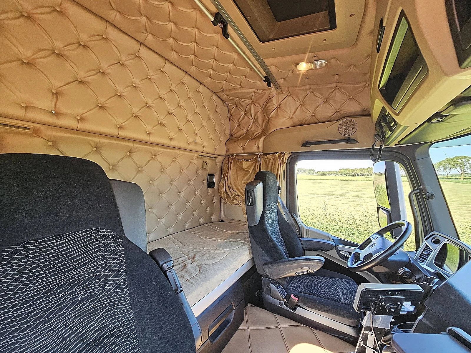 Mercedes-Benz Actros 2015 - 2540 Bild 15