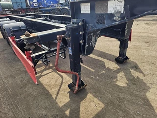 Fliegl SDS 350| LOWLOADER 20 FOOT CONTAINER CHASSIS |  BPW DRUM. 2005 - N/A image 11