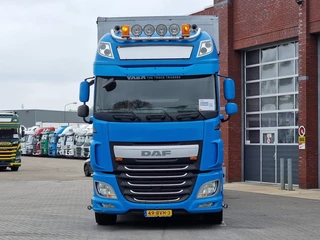 DAF XF 510 2018 - 6x2 SuperSpaceCab - Livestock Cuppers 3 deck - Ventilation - Lifting roof - Loadlift - Retarder immagine 3
