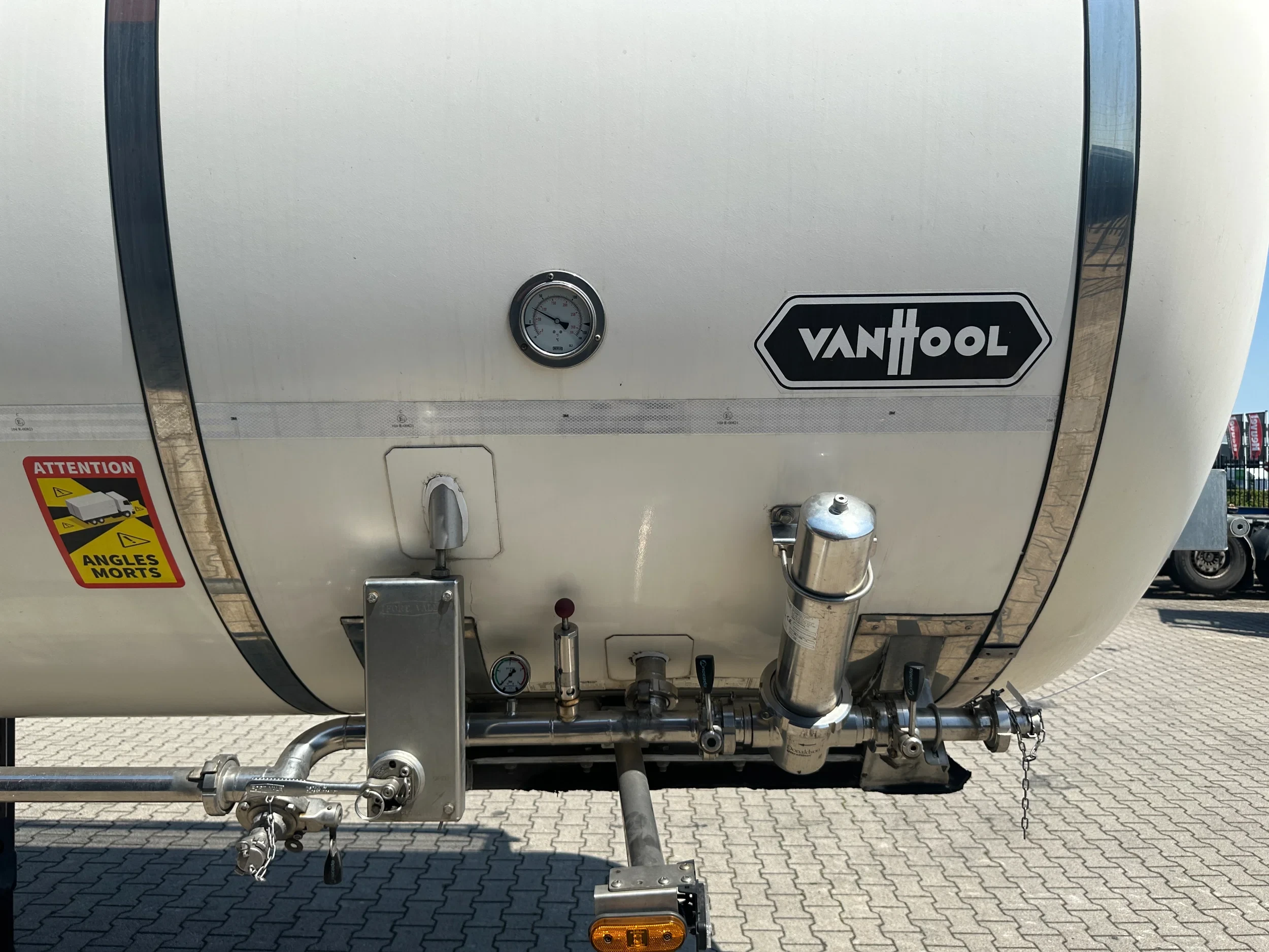 Van Hool 2014 - FOOD / RVS chassis / empty weight: 5.860kg / 29.500L / 1-comp.+ 1 baffel / discbrakes / NL / APK: 05/2027 afbeelding 20